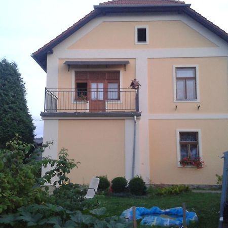 Český Krumlov Penzion Dora מראה חיצוני תמונה